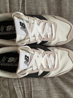 New Balance 237 Retro Runner Sneakers in Tan & Black